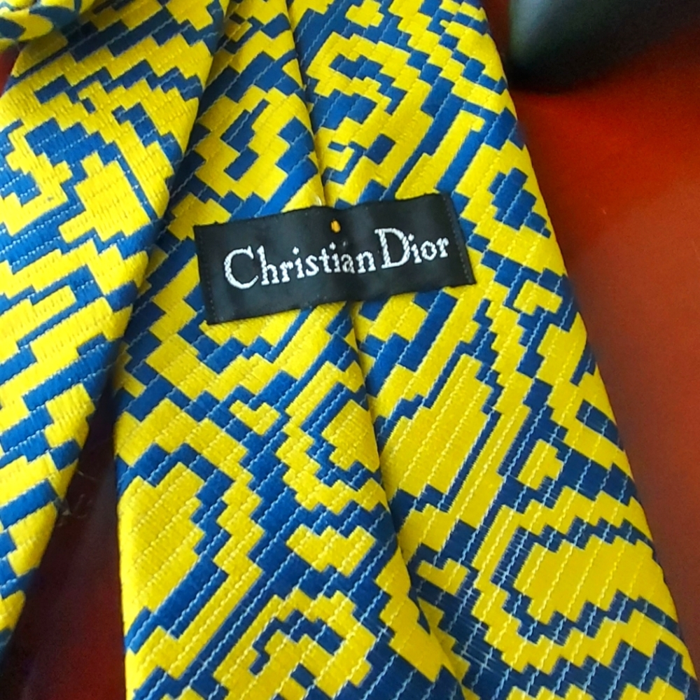 Vintage Christian Dior tie
